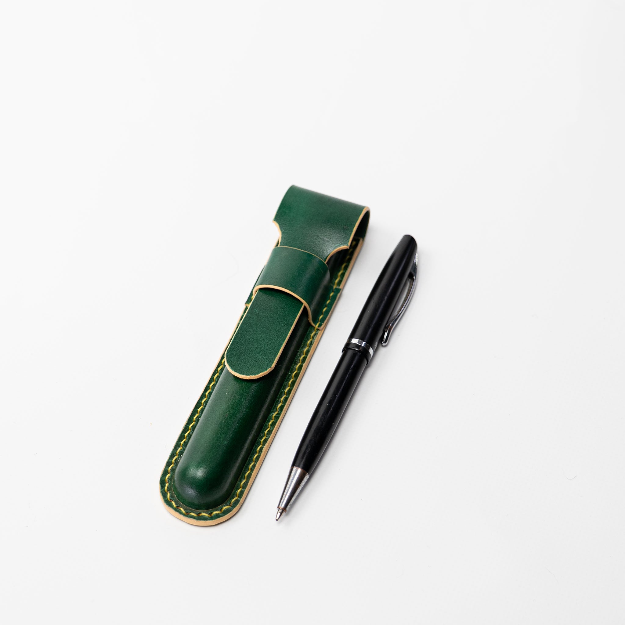 Green Leather Pen Case – 3D Molded