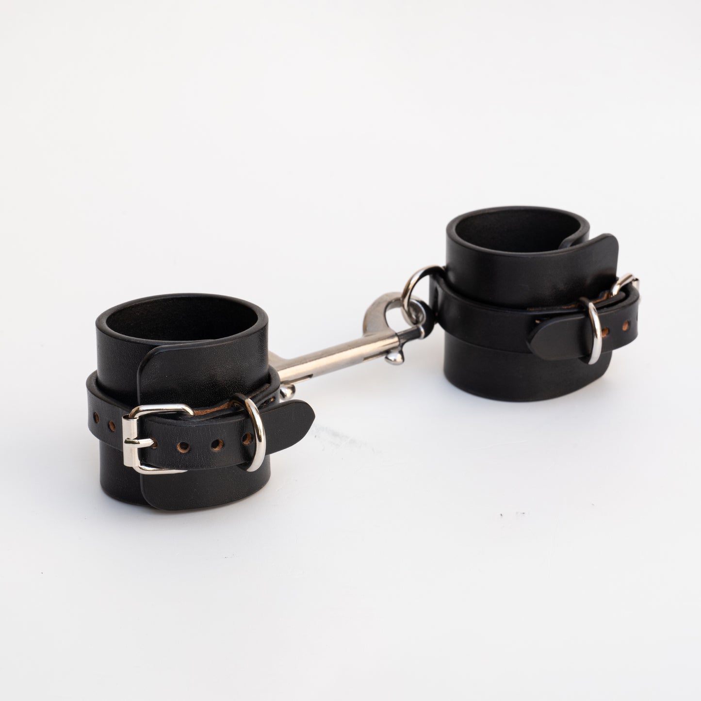 Hand & Ankle Cuffs Erebus Black