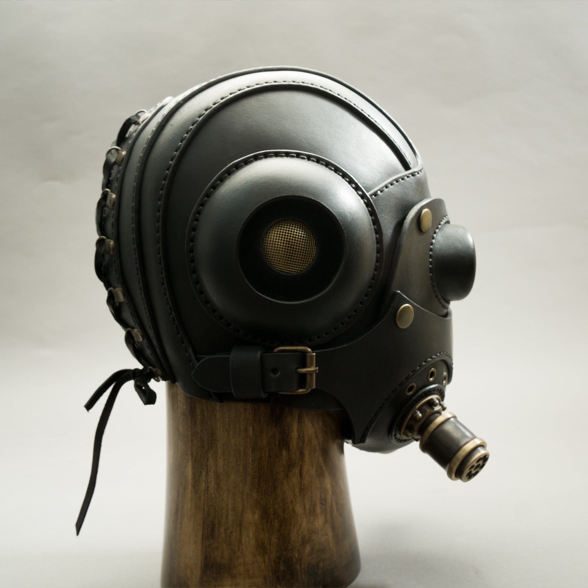 Dust Angel Mask Black