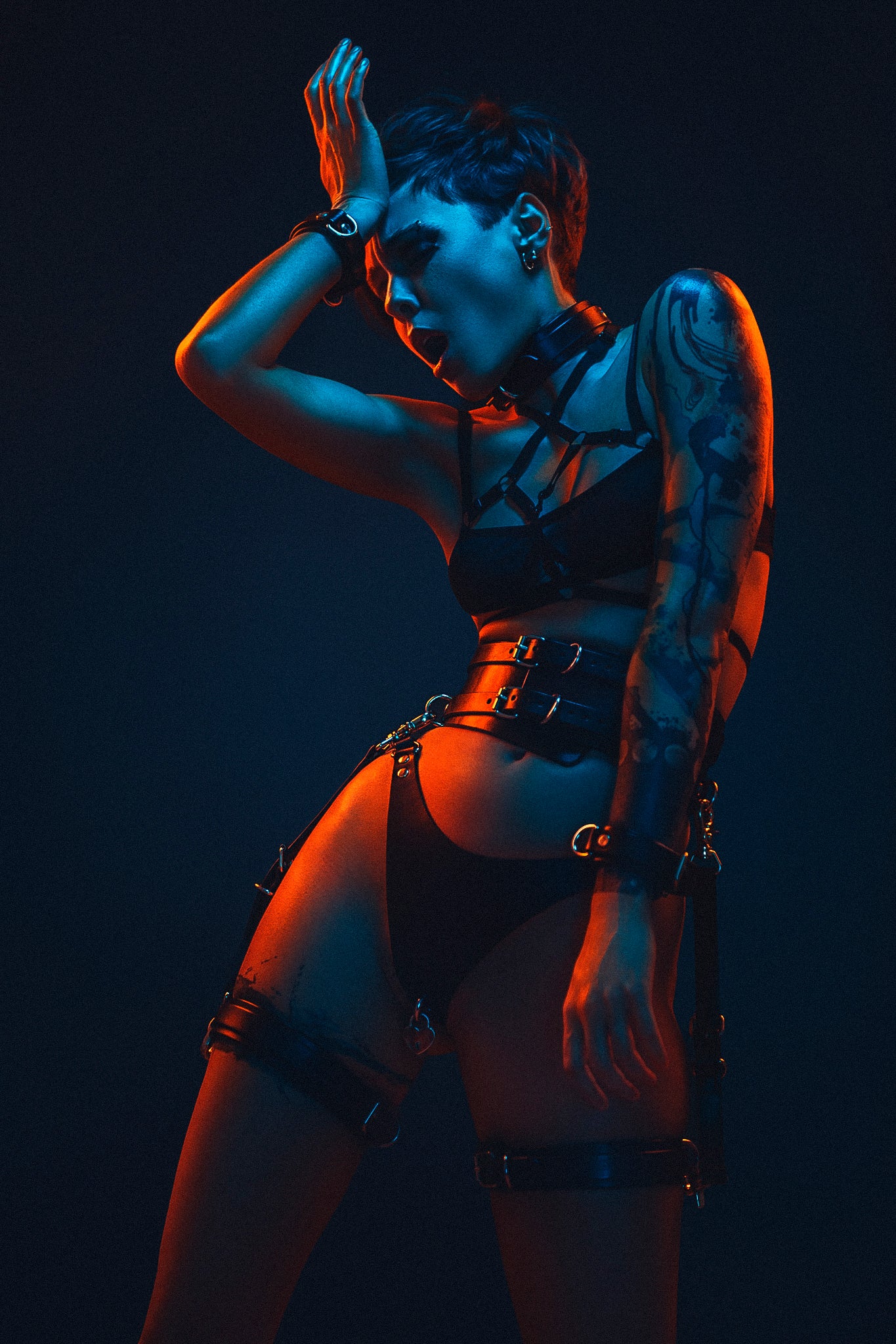 Cuffs Erebus Negre