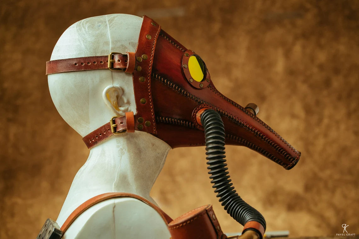 Hieronymus Apparatus Hand-Dyed Leather Plague Doctor Mask