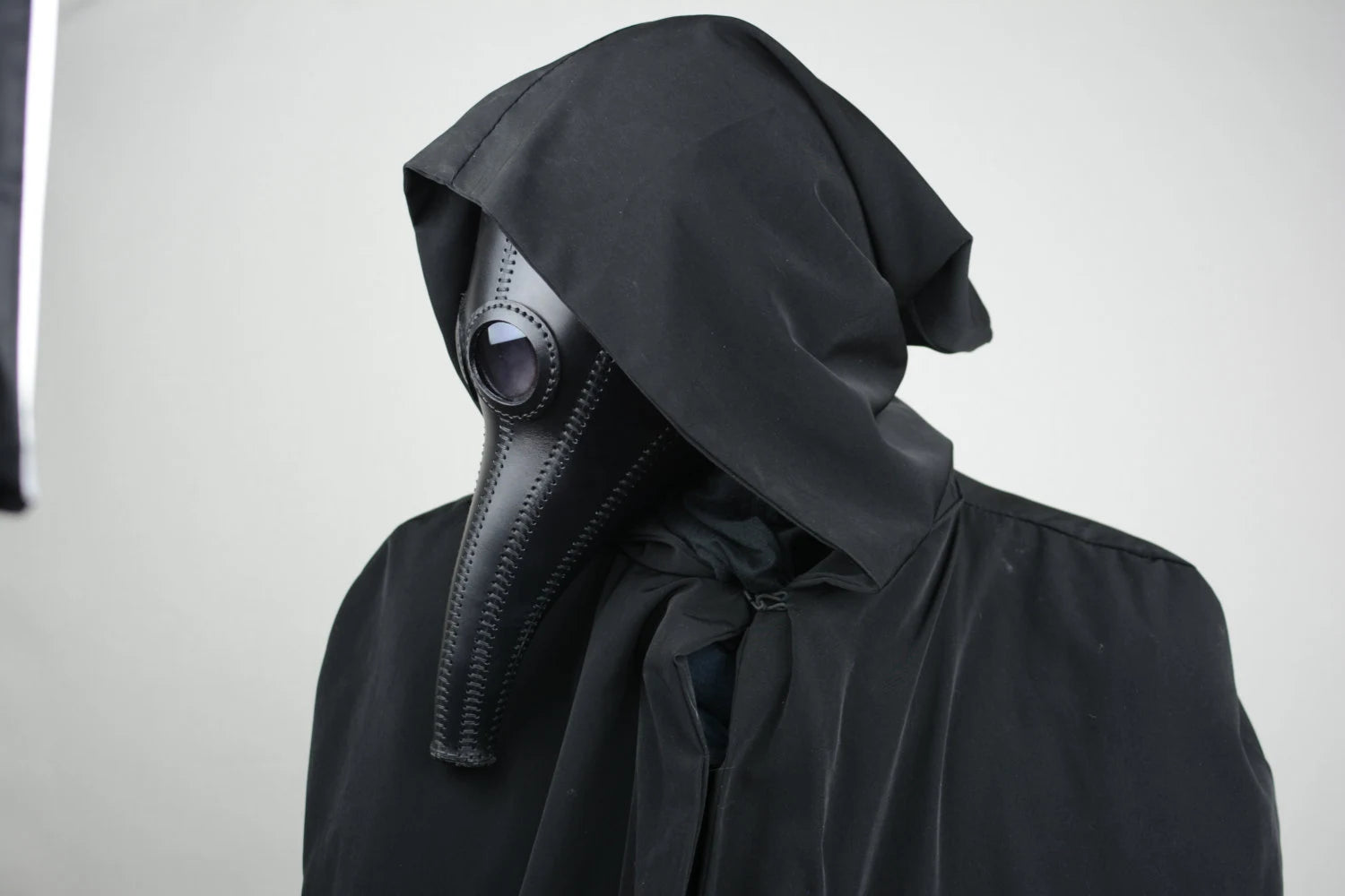 Black Plague Doctor Mask Hieronymus