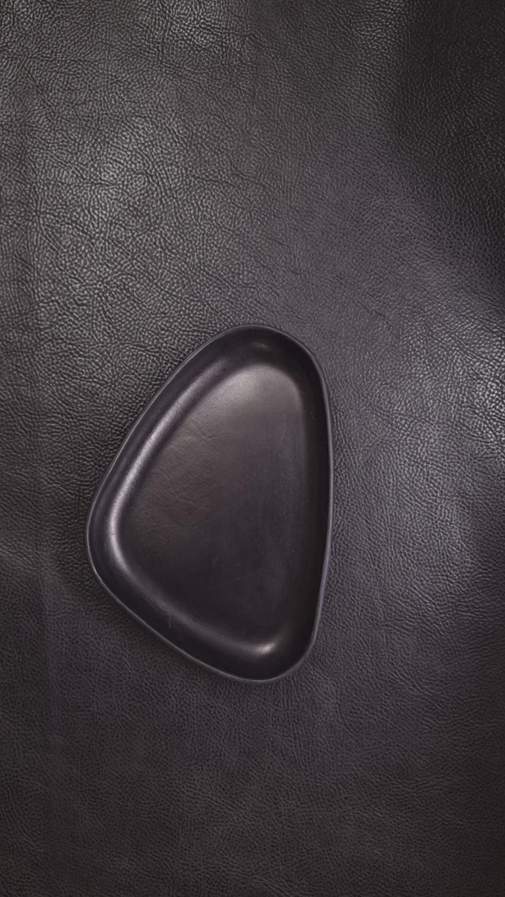 Black Leather Valet Tray | 3D Molded Italian Leather Catchall